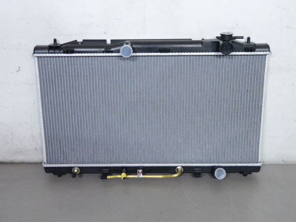 Радиатор охлаждения GENERAL PARTS 1640031520 TOYOTA CAMRY GSV40 (RA16)