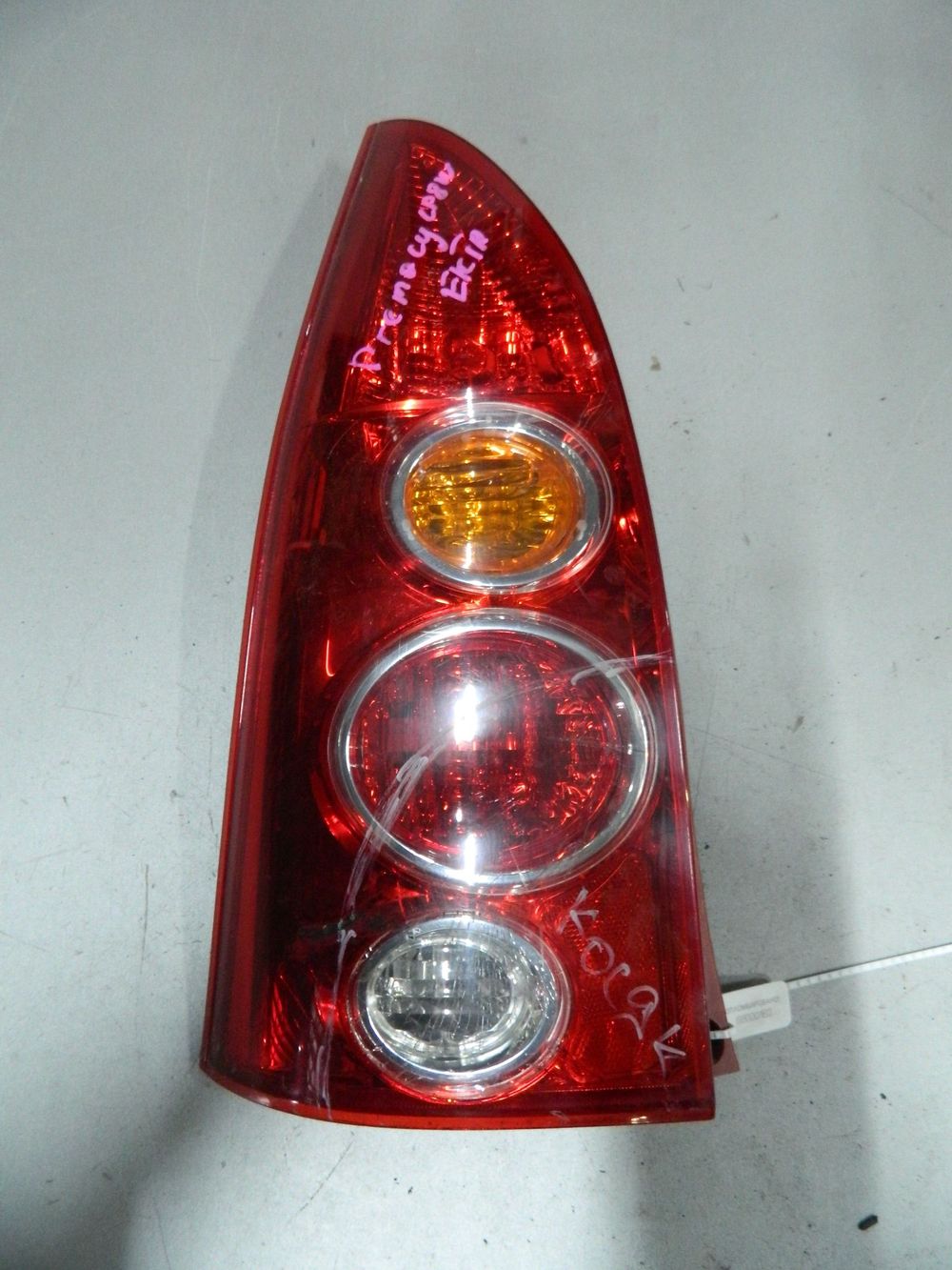 Фонарь MAZDA PREMACY CP8W Зад Лев (Контрактный) 68000160