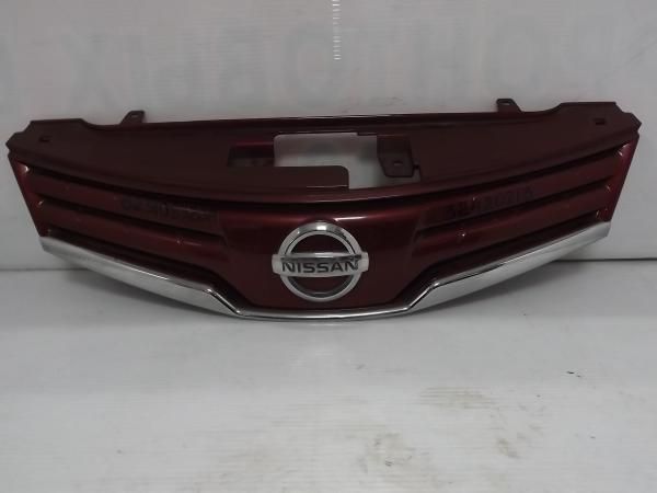 Решетка радиатора NISSAN NOTE E11 (Контрактный)