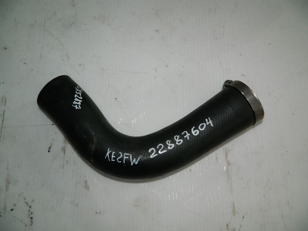 Патрубок интеркулера MAZDA CX-5 KE2FW (Контрактный) 22887604