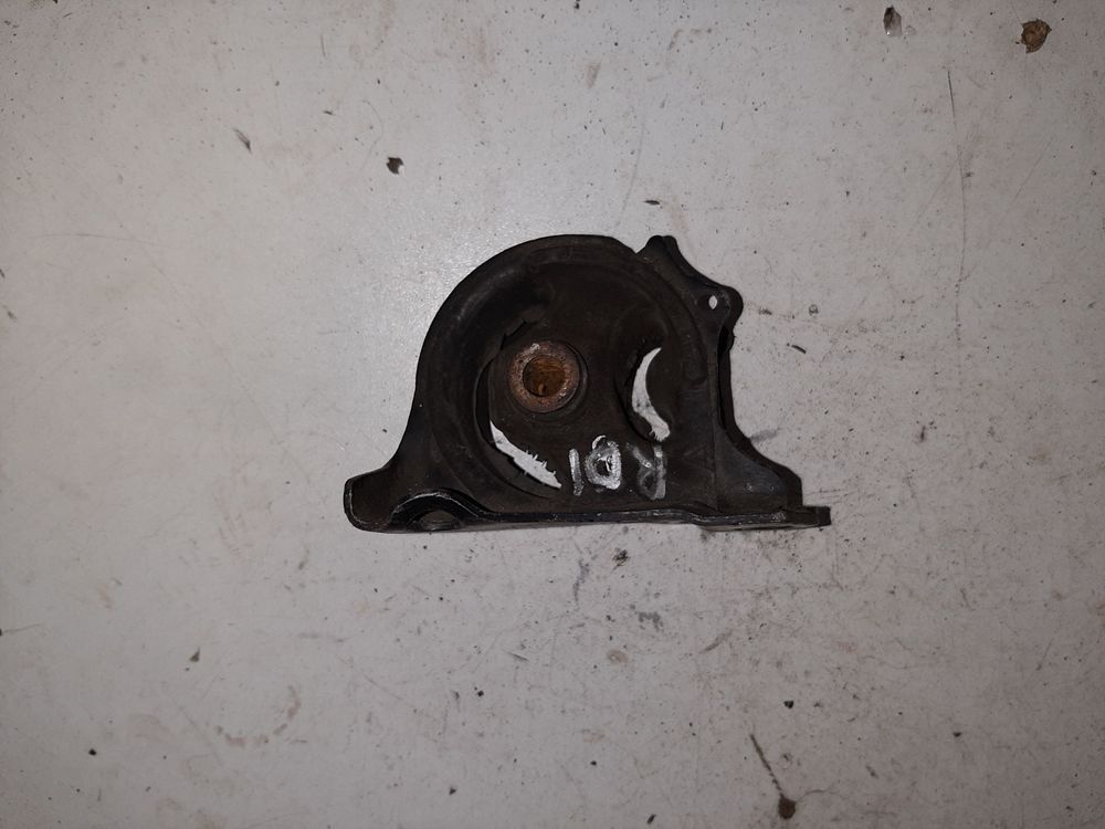Подушка двигателя HONDA 50810ST0980 K2 HONDA CR-V RD1 B20B Зад (Kонтрактный)