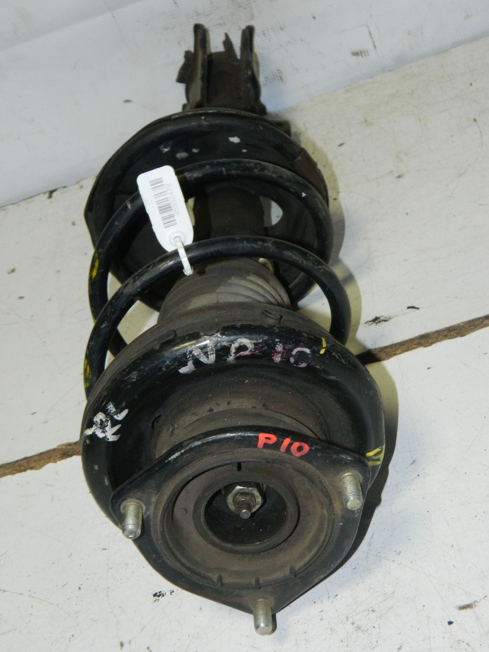 Стойка подвески NISSAN PRIMERA P10 Зад Прав (Контрактный) 45992478