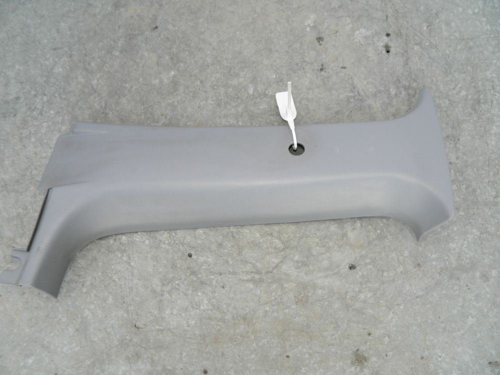 Обшивка багажника TOYOTA LAND CRUISER PRADO J90 Прав (Б/У) 45993814