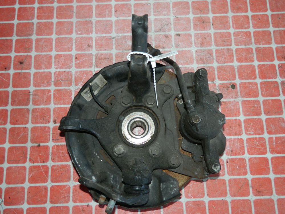 Ступица TOYOTA AVENSIS ZRT272  Перед Лев (Контрактный) 45984721