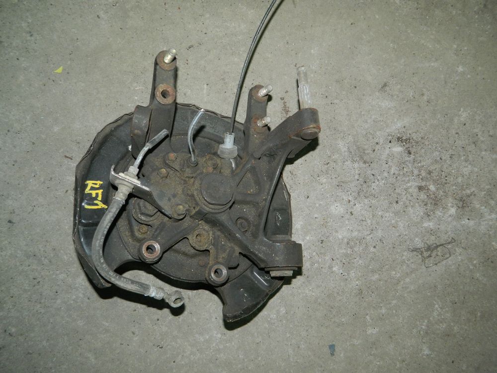 Кулак HONDA STEPWGN RF1 Зад Лев (Контрактный) 79586872