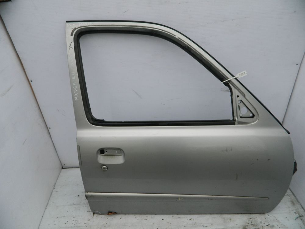 Дверь NISSAN MARCH K11 Перед Прав (Контрактный) 35021557
