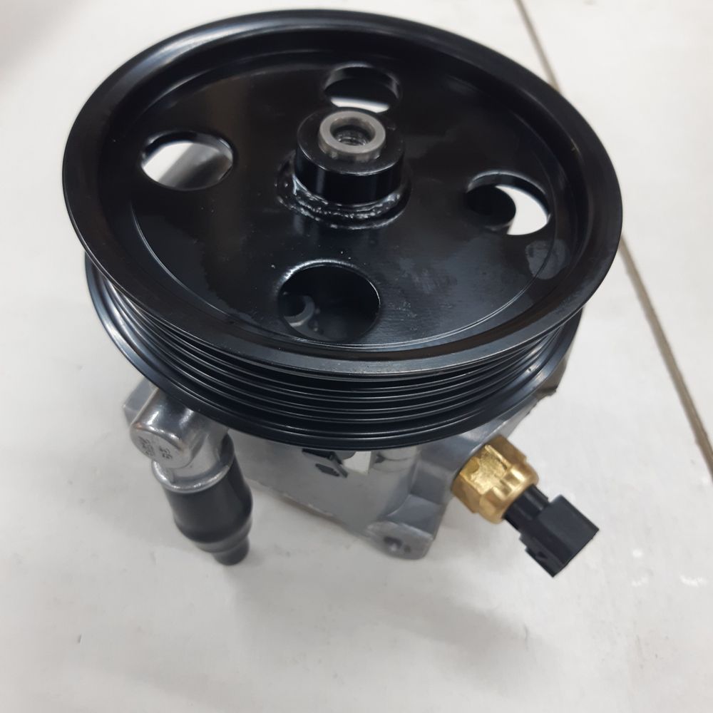 Насос ГУР GENERAL PARTS 1758113 FORD FOCUS III 2011- (1.6 TI-VCT)