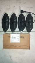 Колодки тормозные VAG 5Q0698151AJ VOLKSWAGEN JETTA / GOLF Перед