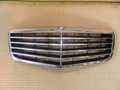 Решетка радиатора MERCEDES-BENZ E-CLASS W211 (Контрактный) 28588060