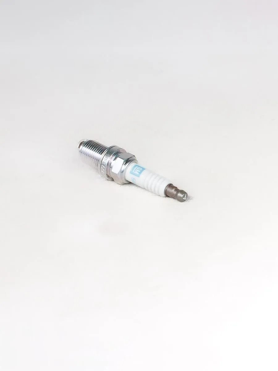 Свеча зажигания ir general motors 55576026