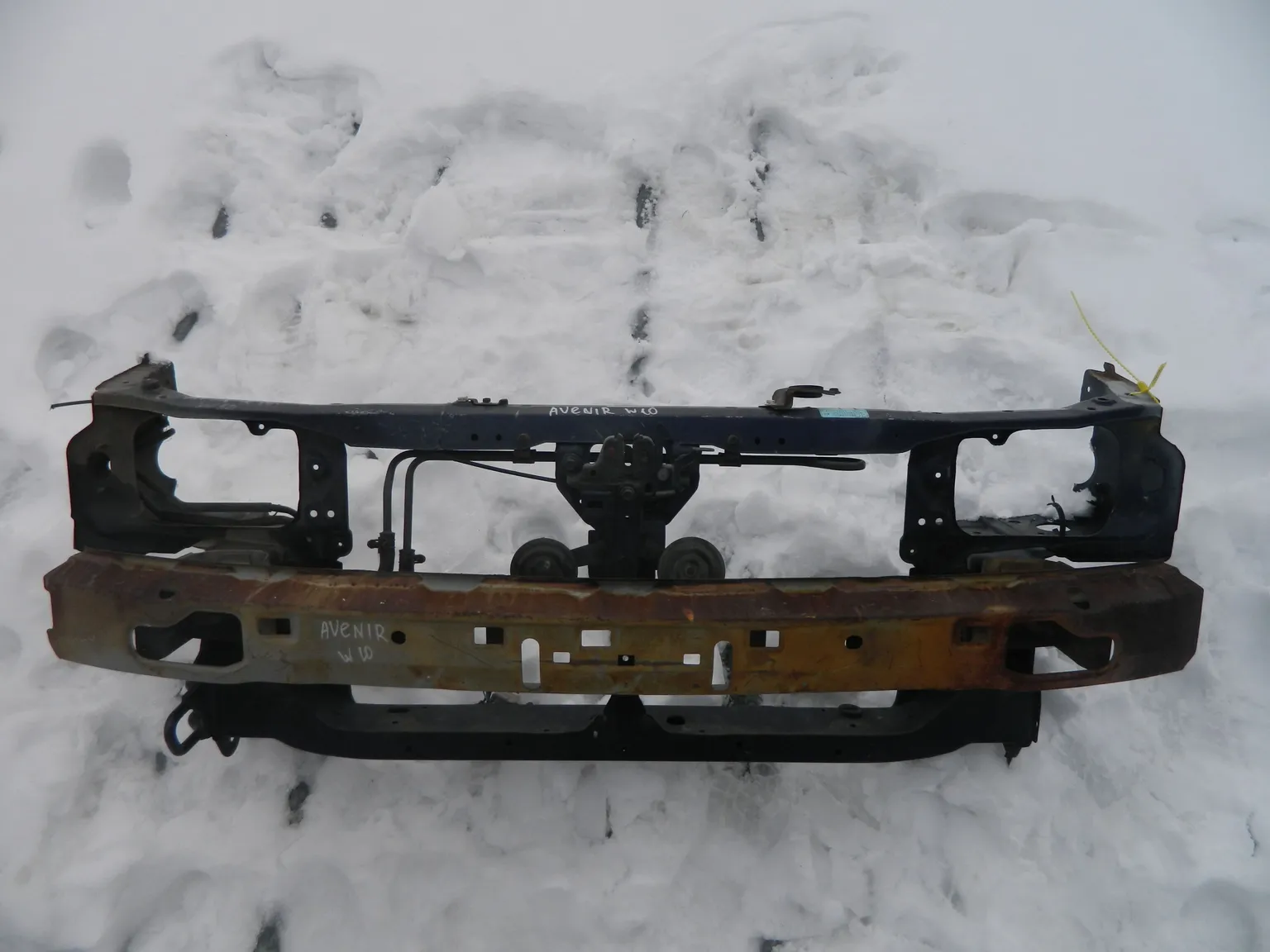 Рамка радиатора NISSAN AVENIR PW10 (Контрактный) 79773972