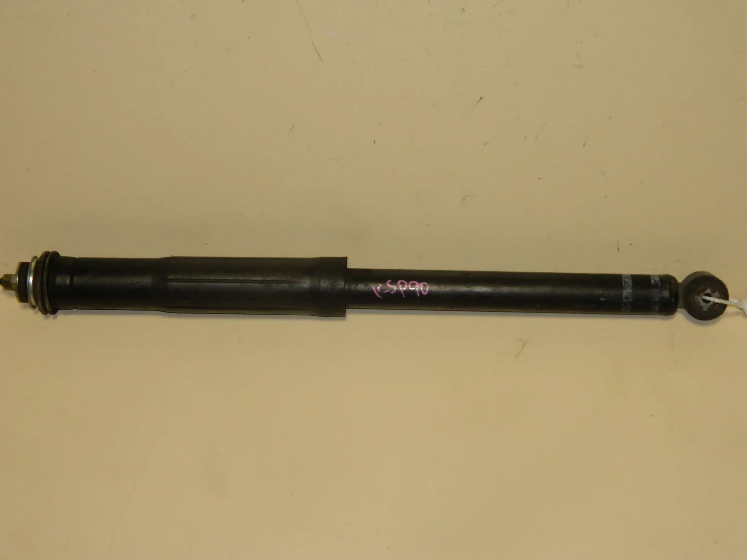 Амортизатор TOYOTA VITZ KSP90 Зад (Контрактный) 45992101