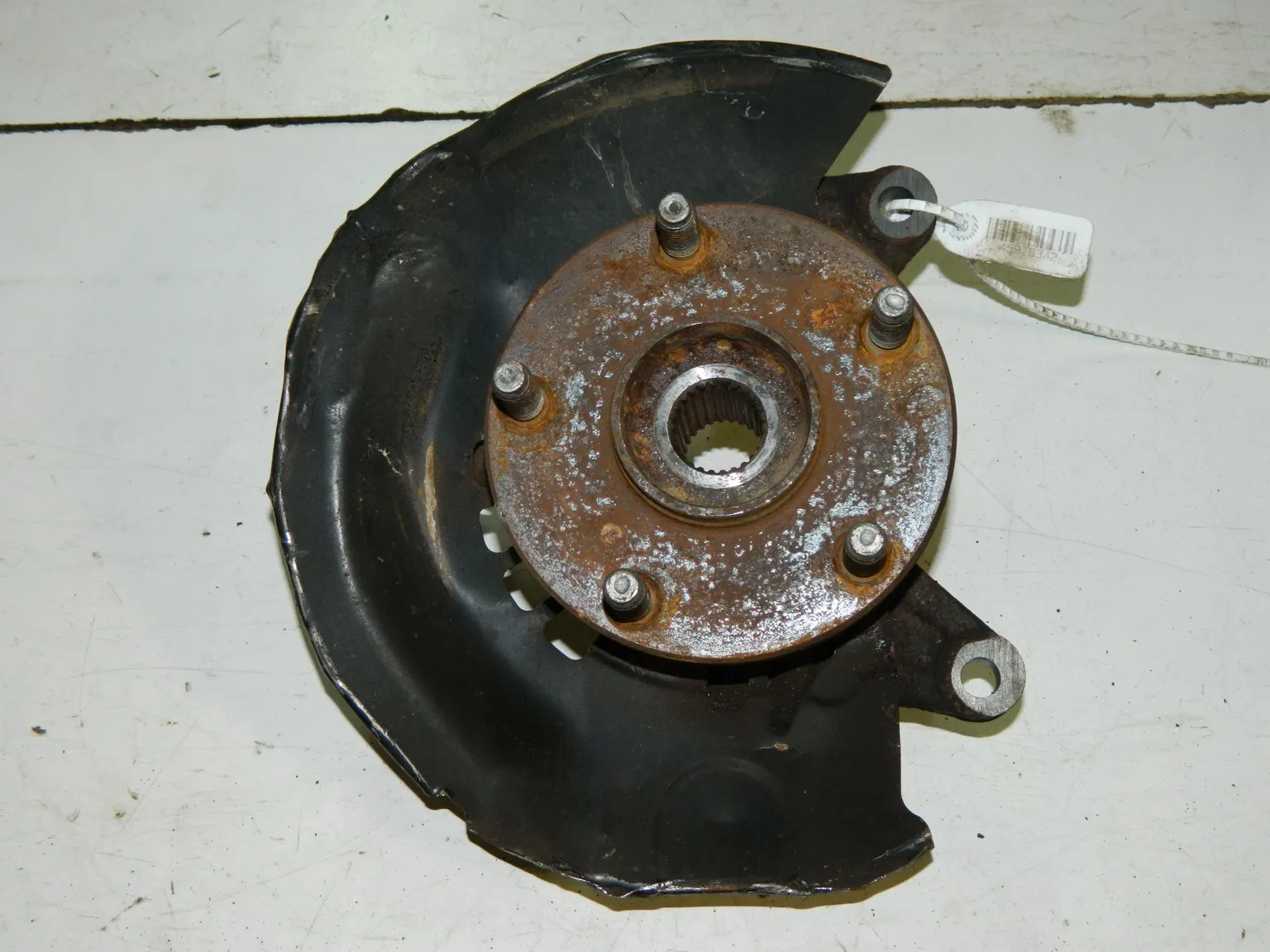 Ступица TOYOTA ISIS ANM10 Перед Прав (Контрактный) 45976342