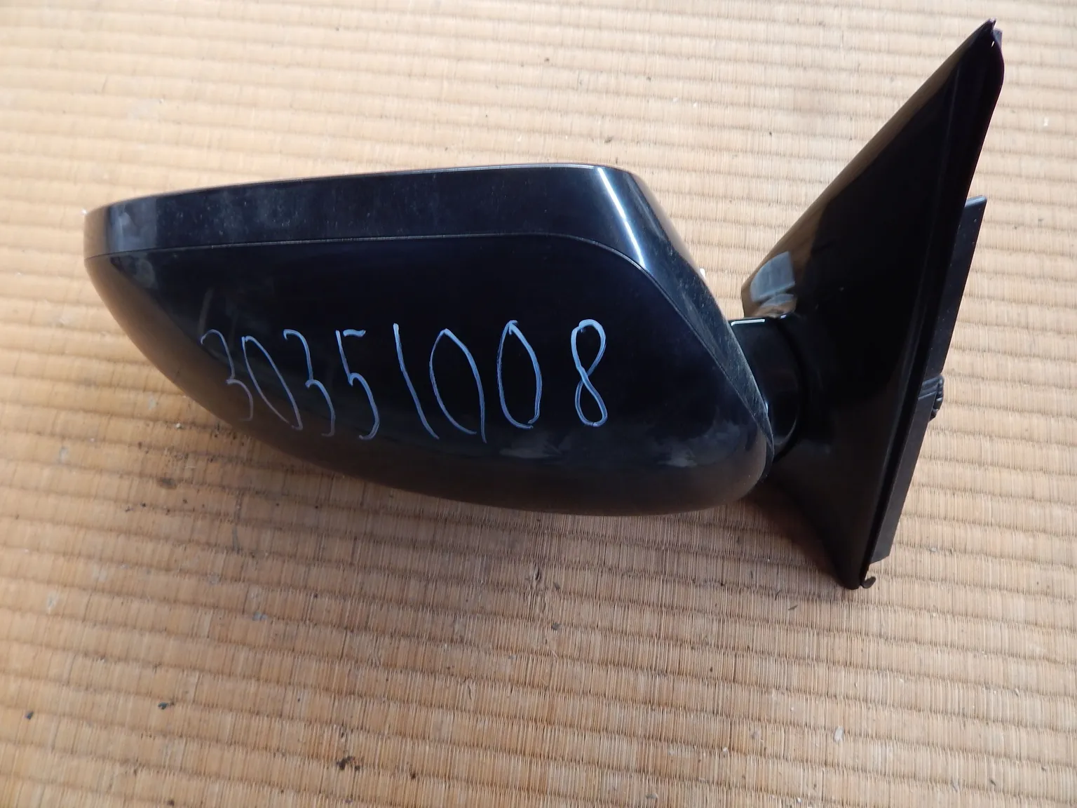 Зеркало Nissan Skyline CS перед прав (контрактный) 30351008