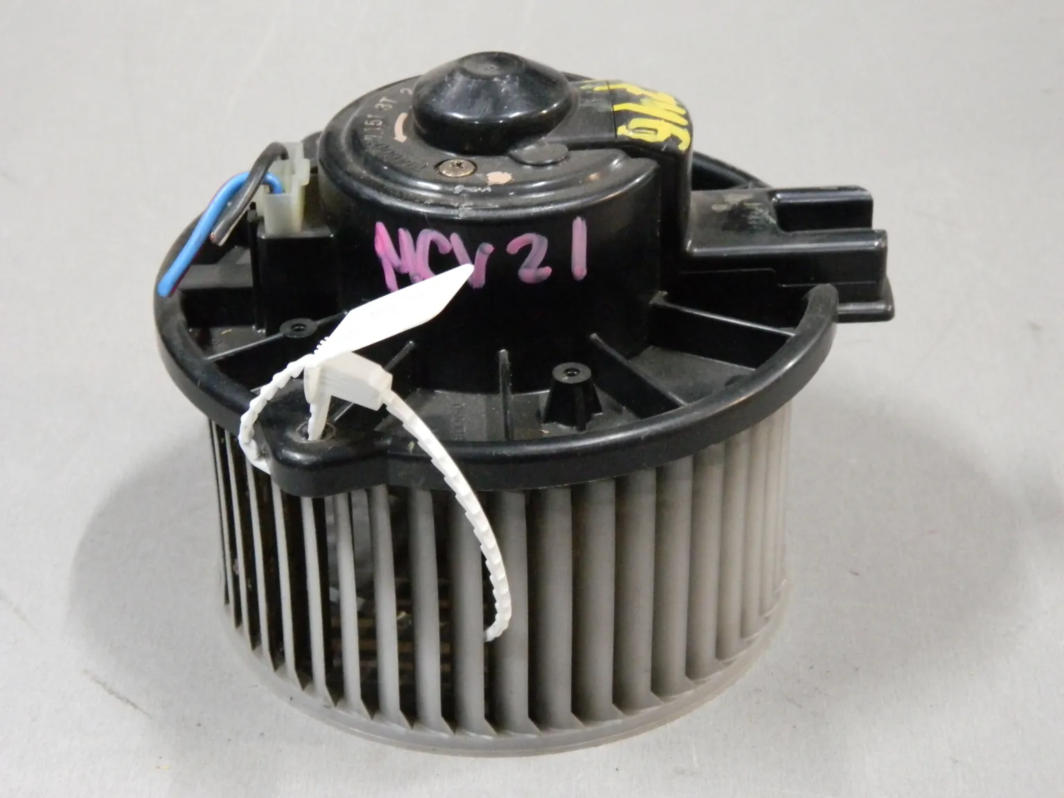 Мотор печки TOYOTA WINDOM MCV21 (Контрактный) 68000196