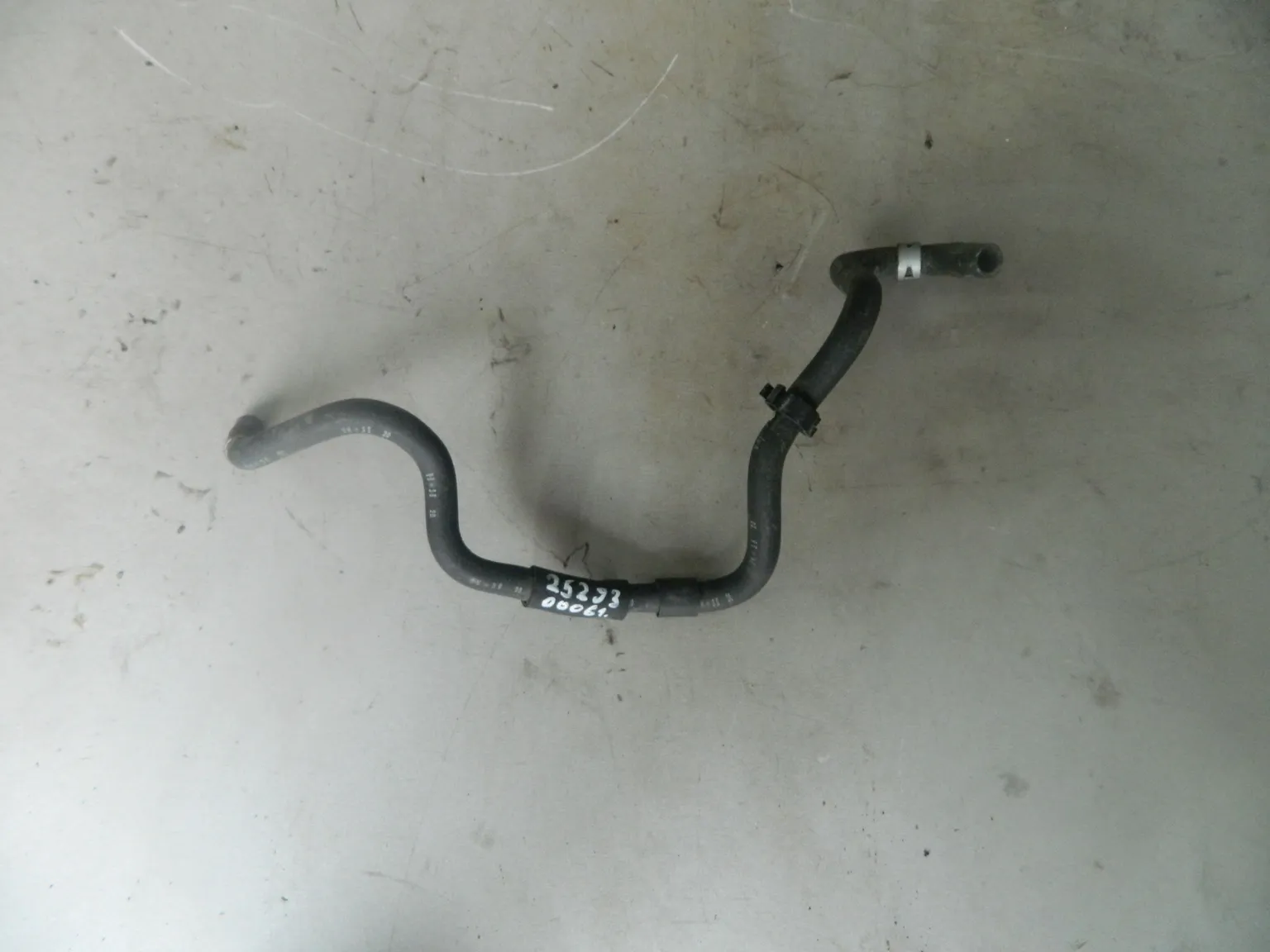 Патрубок MAZDA AXELA BLEFP LF (Контрактный) 2529300061