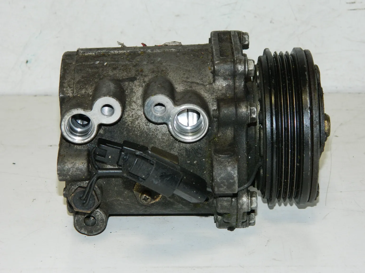 Компрессор кондиционера MITSUBISHI PAJERO MINI 4A30 (Контрактный) 45990089