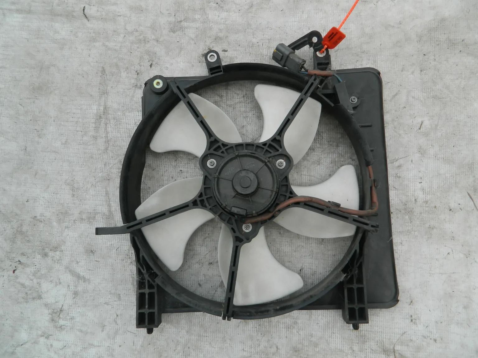 Диффузор радиатора HONDA FIT GD1 (Контрактный) 72367882