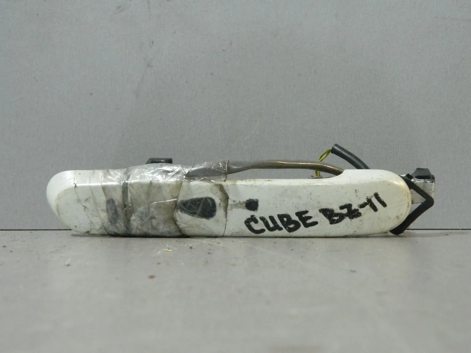 Ручка двери наружная NISSAN CUBE Z11 Перед Прав (Контрактный) 81528532