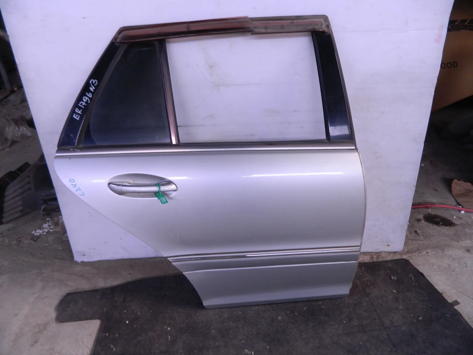 Дверь MERCEDES-BENZ C-CLASS W203 Зад Прав (Контрактный) 79590723