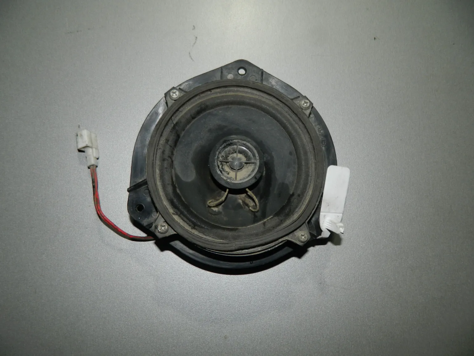 Динамик Перед HYUNDAI ACCENT LC 45989302 Б/У