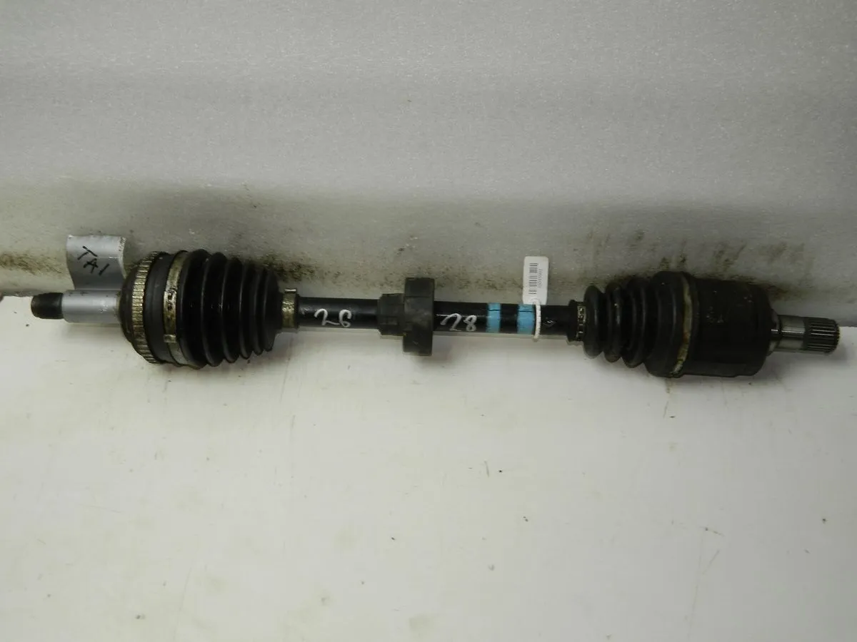 Привод HONDA AVANCIER TA1 F23A Перед Прав (Контрактный) 35015961