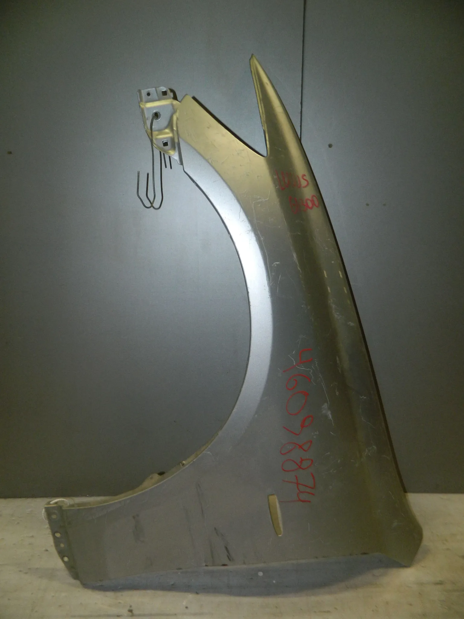 Крыло LEXUS GS300 GRS190 Перед Лев (Контрактный) 46098874