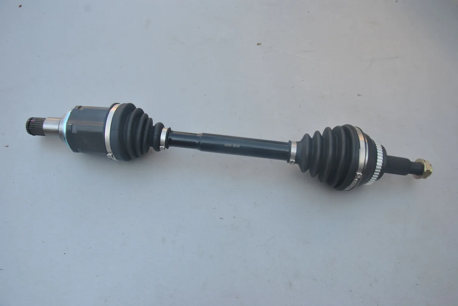 Привод GENERAL PARTS 434200E030 LEXUS RX270, RX350, RX450H 4WD GGL15G LH