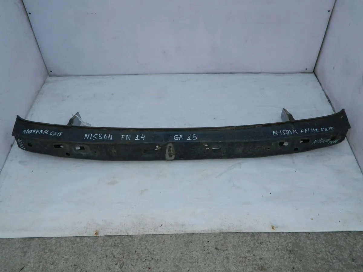 Усилитель бампера NISSAN PULSAR FN14 Перед (Контрактный) 35021819