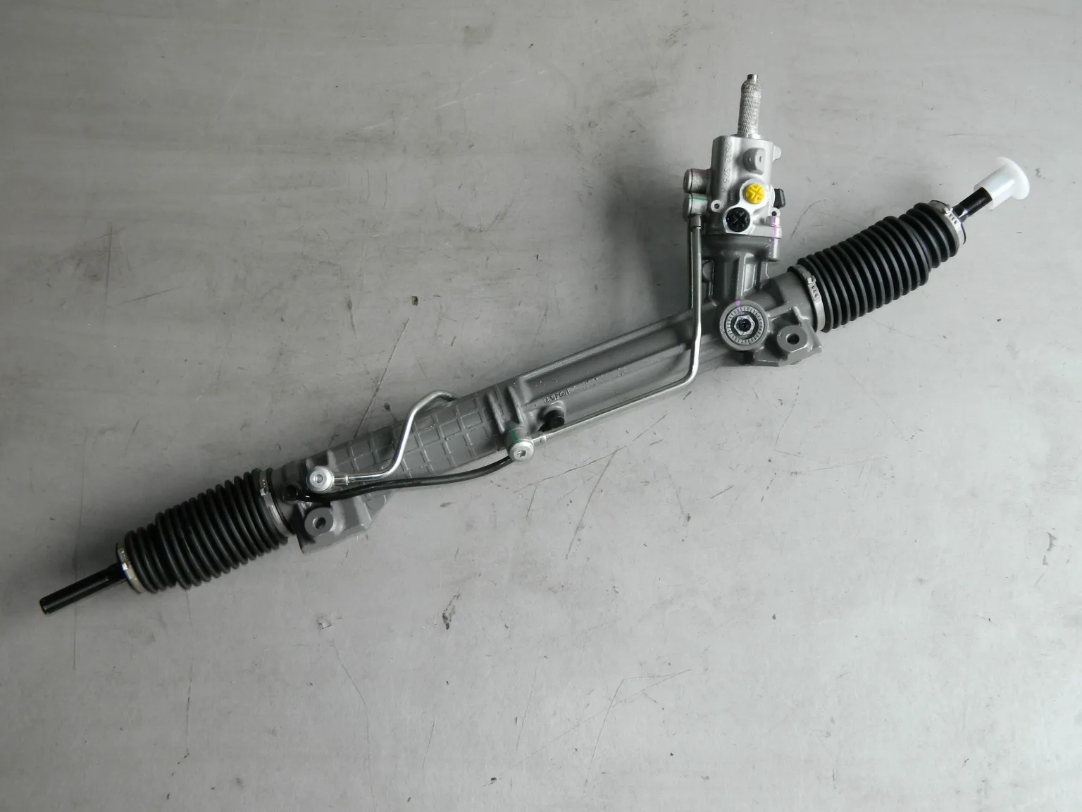 Рейка рулевая GENERAL PARTS 32131093677 BMW 5-Series E39 95-04