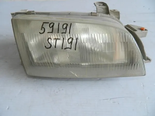 Фара TOYOTA CORONA ST191 Перед Прав (Контрактный)
