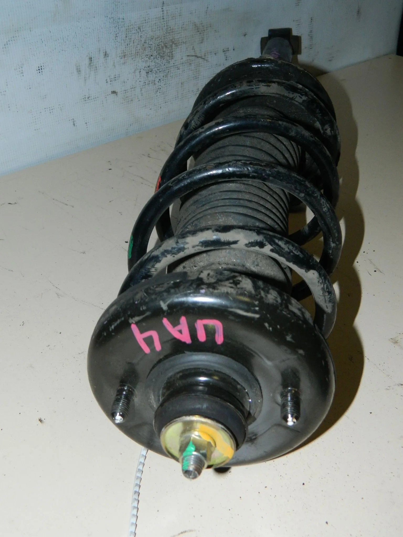 Стойка подвески HONDA INSPIRE UA4 Задн (Контрактный) 45976879