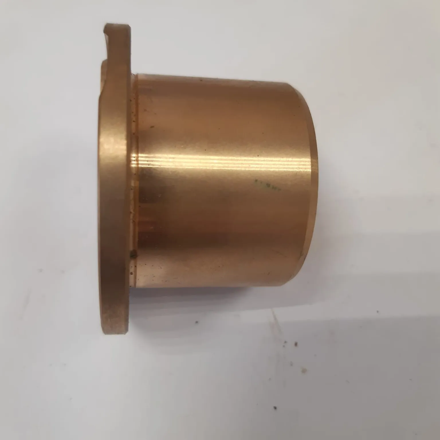 Втулка поворотного кулака TOYOTA 9038130006 TOYOTA Hiace,4Runner,Hilux