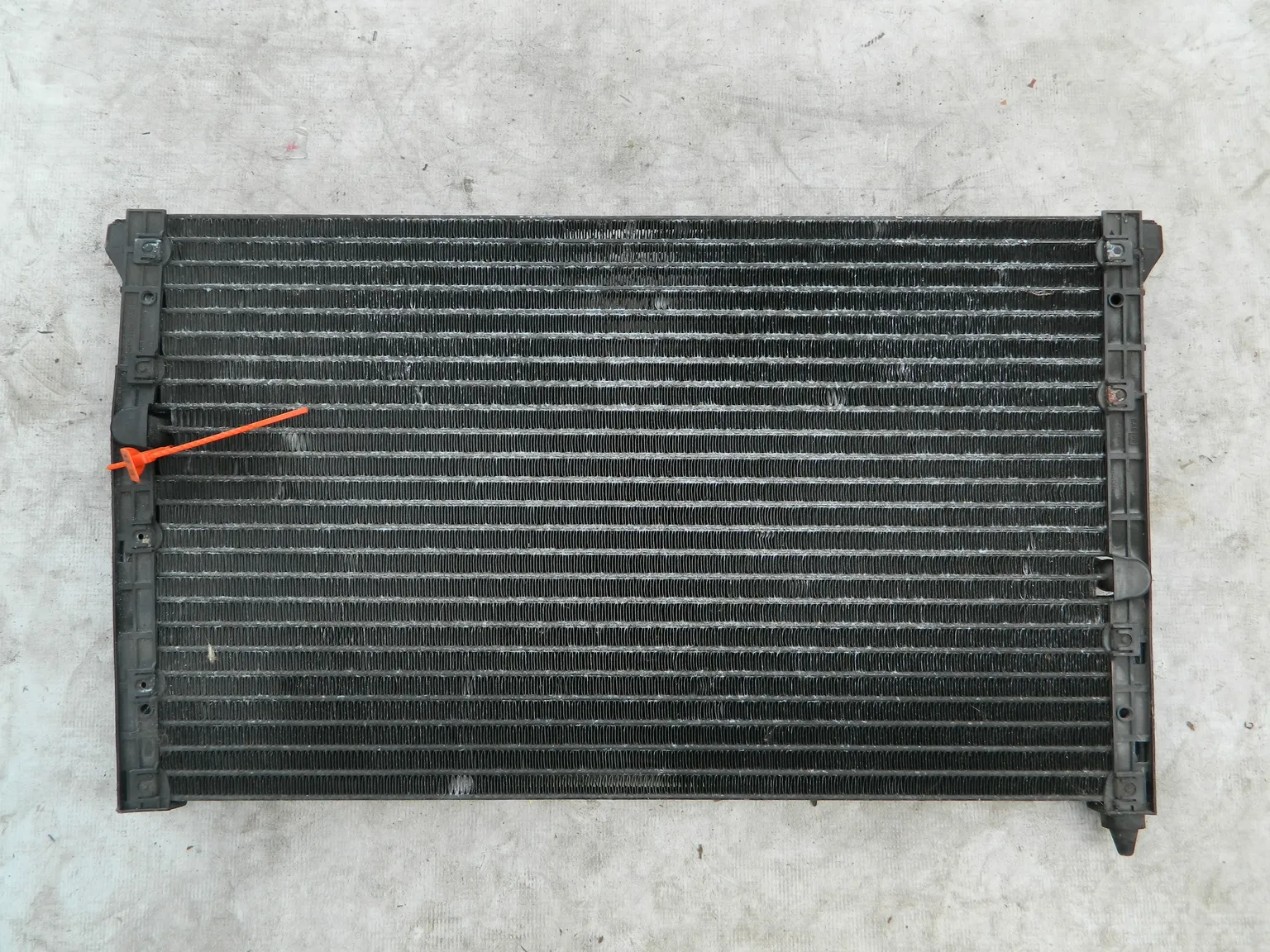 Радиатор кондиционера TOYOTA MARK II GX90 (Контрактный) 72367634