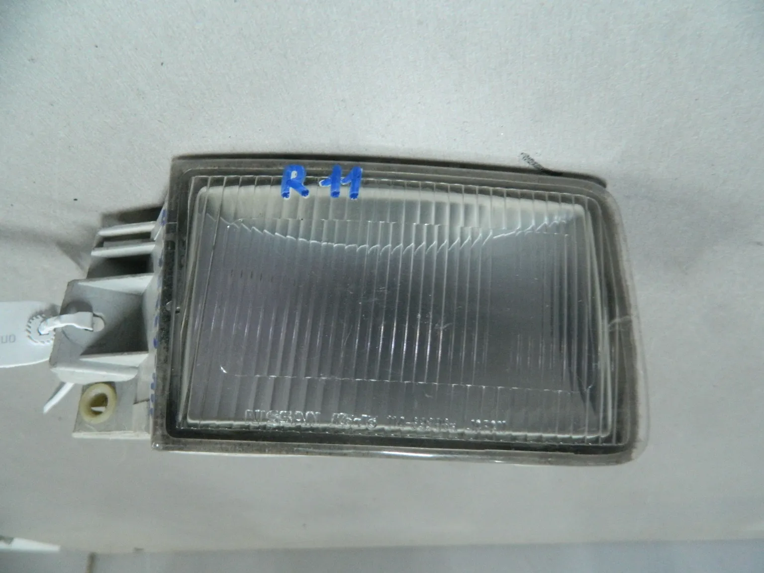 Фара противотуманная NISSAN PRESEA HR11 Перед Прав (Контрактный) 69586430