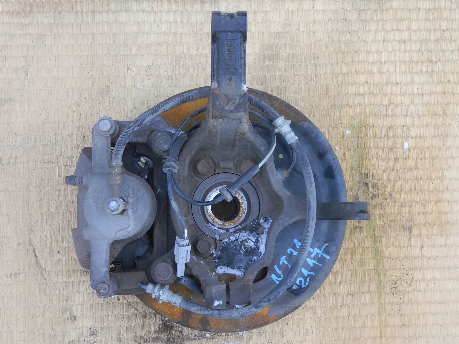 Ступица NISSAN X-TRAIL NT31 Перед Прав (Контрактный) 22117196