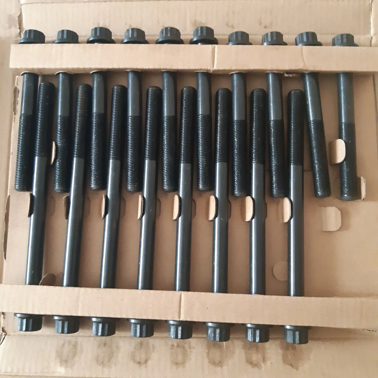 Болт ГБЦ GENERAL PARTS BTC042 TOYOTA 1KD