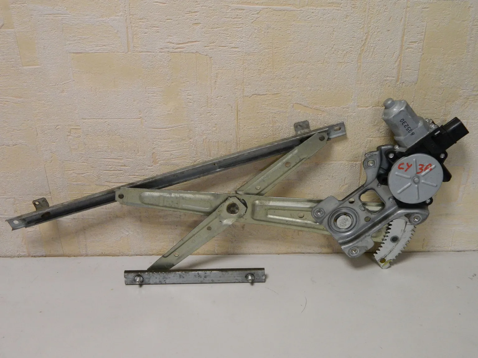 Стеклоподъемник MITSUBISHI GALANT FORTIS CY3A Перед Лев (Контрактный)