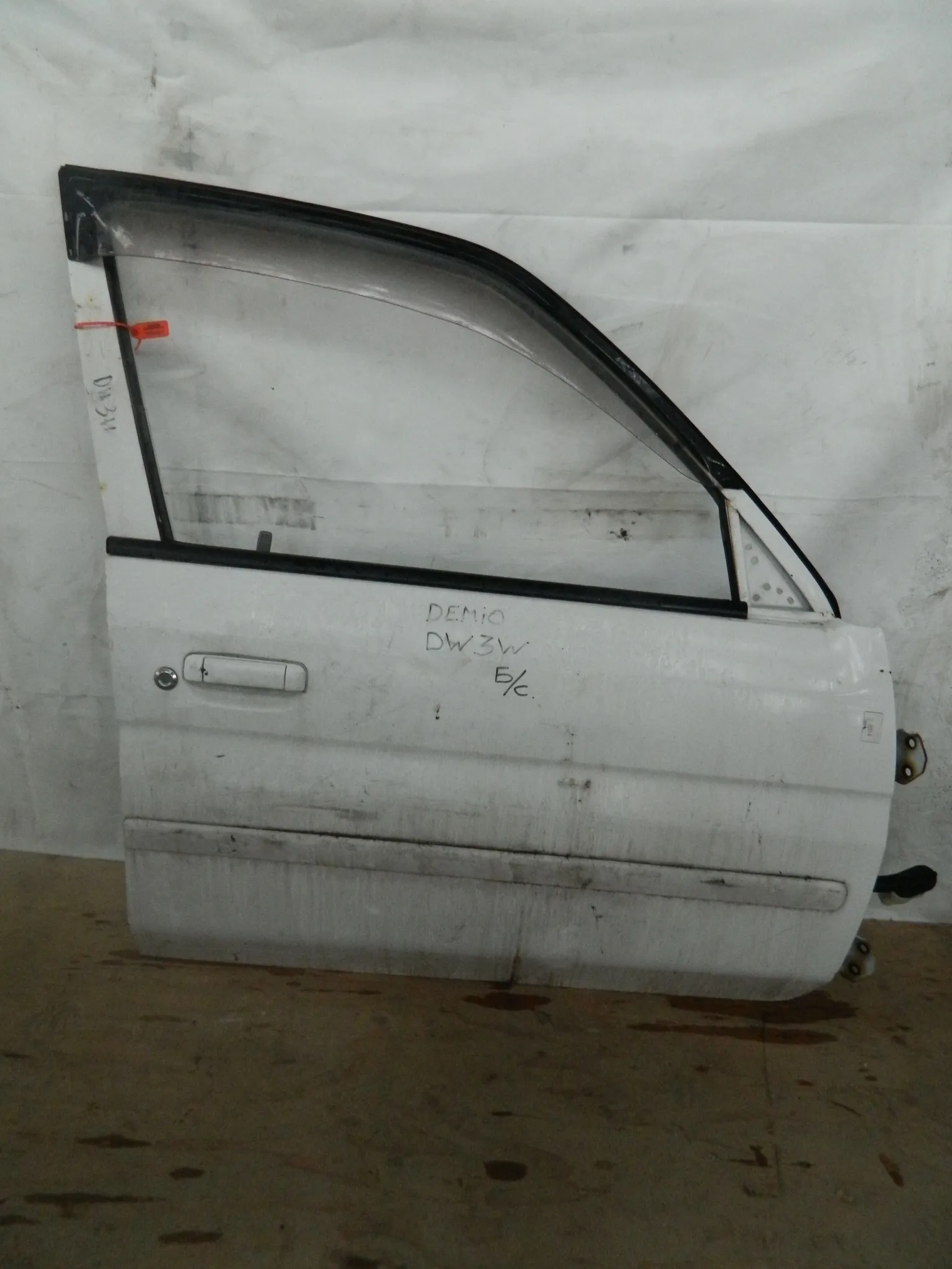 Дверь MAZDA DEMIO DW3W Перед Прав (Контрактный) 72355827