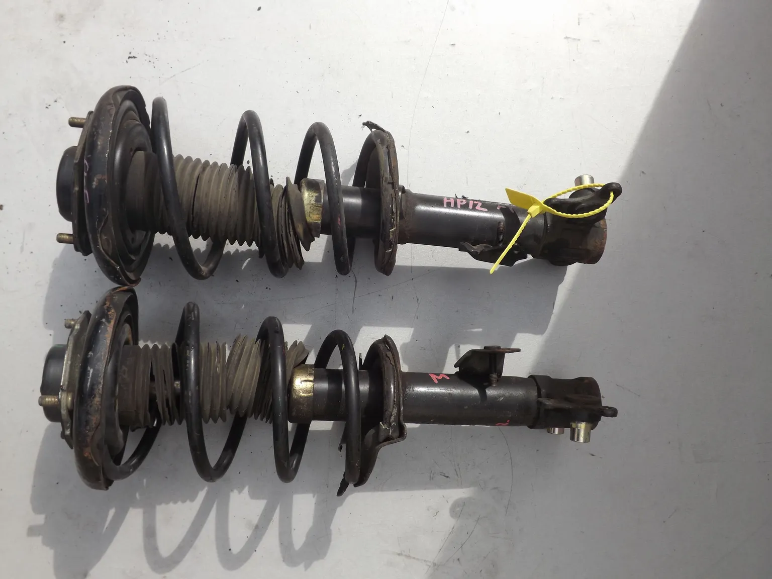 Стойка подвески NISSAN PRIMERA HP12 Перед (Пара) (Контрактный) 94603327