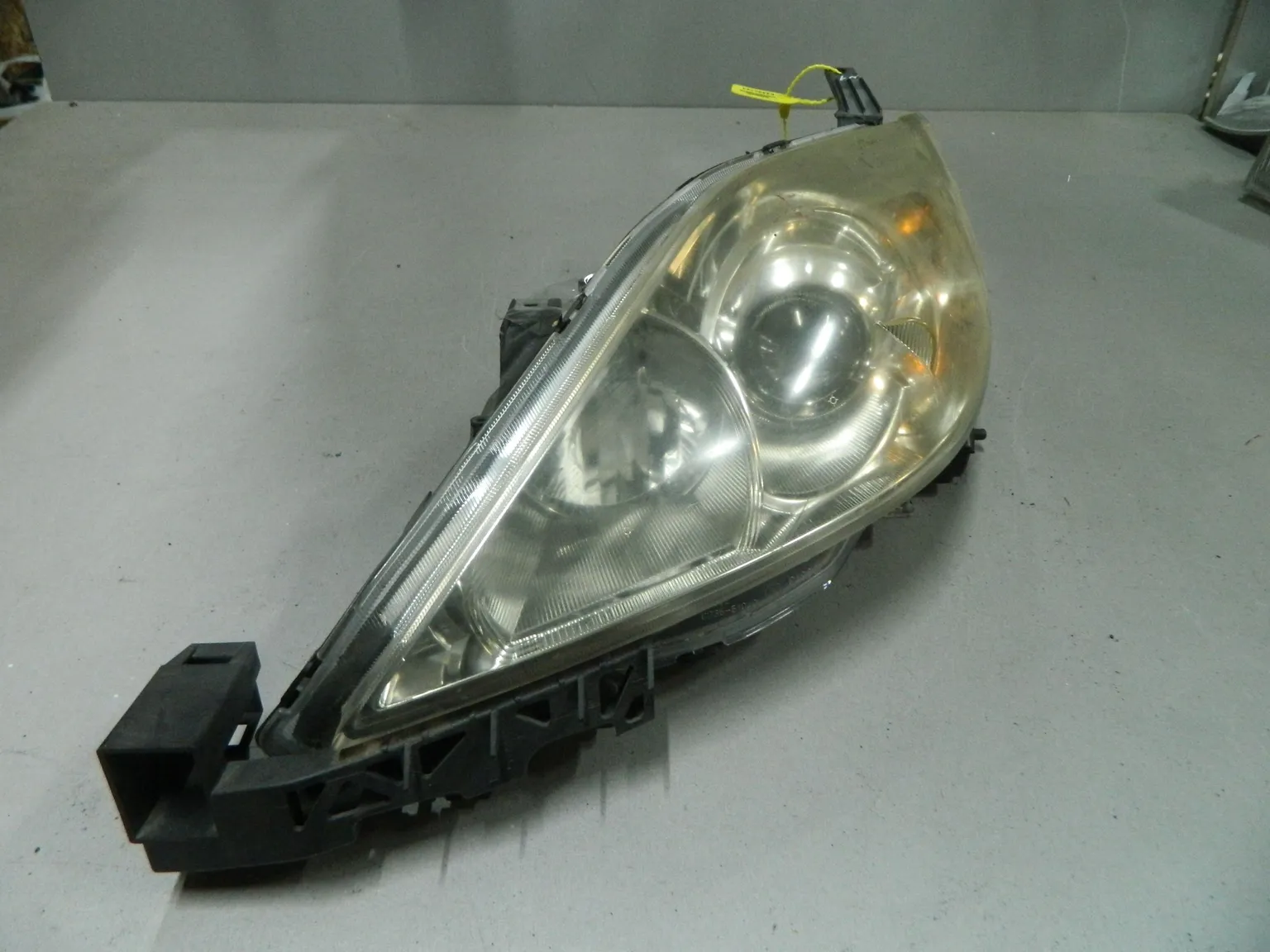 Фара MAZDA PREMACY CREW Перед Лев 4998 (Контрактный) 64492743