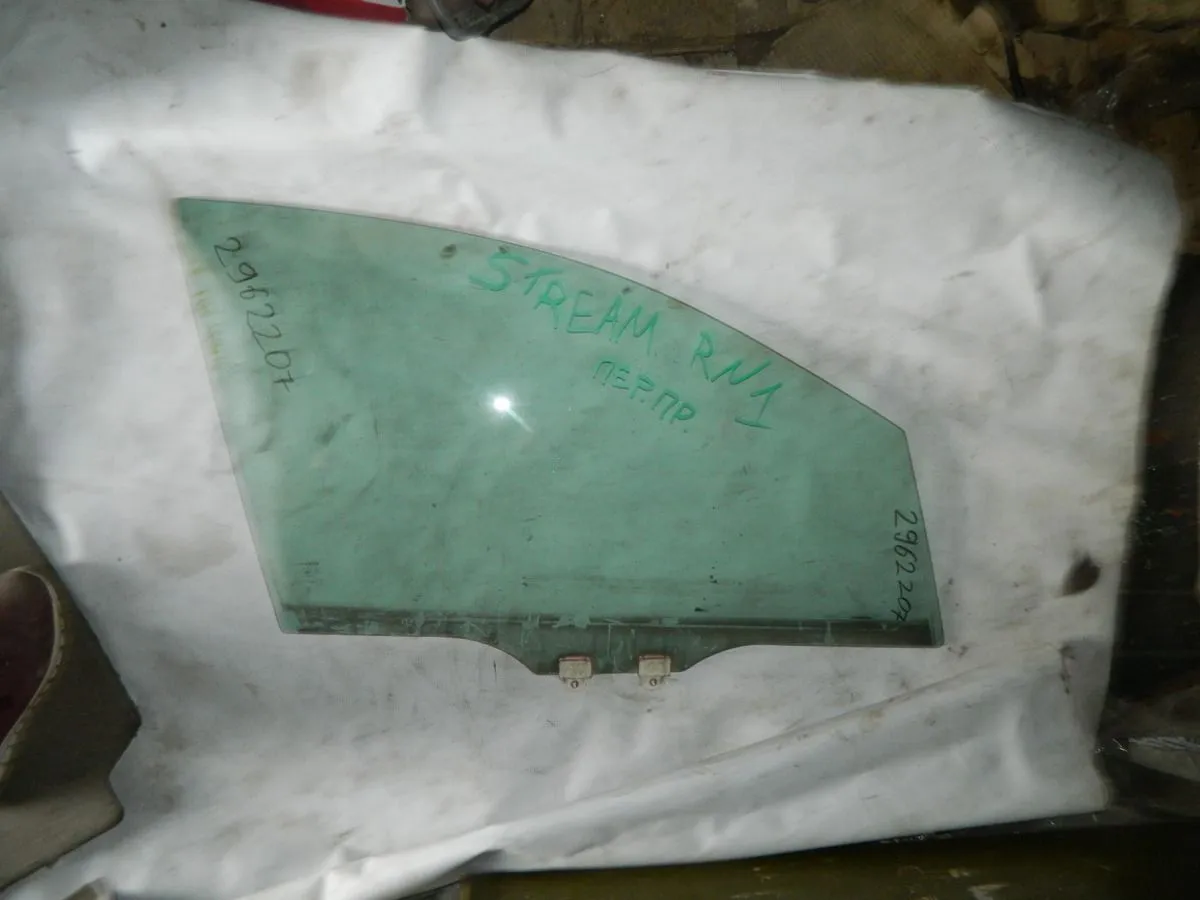 Стекло двери HONDA STREAM RN1 Перед. Прав (Контрактный) 2962207