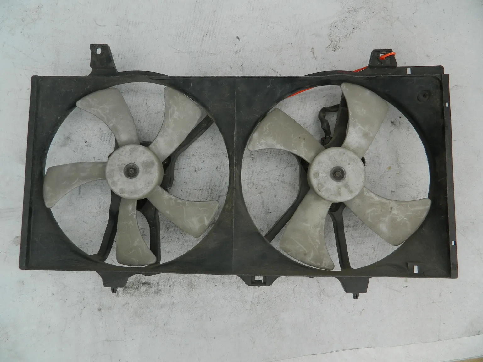 Диффузор радиатора NISSAN PULSAR FN15 (Контрактный) 72355165