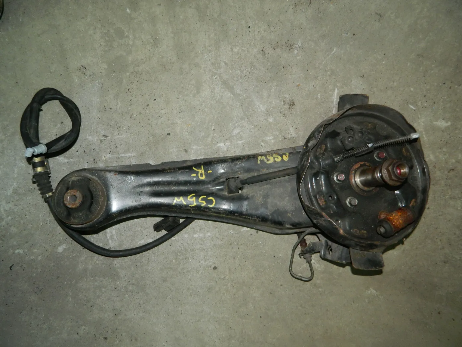 Рычаг подвески MITSUBISHI LANCER CEDIA CS5W Зад Прав (Контрактный) 79586442