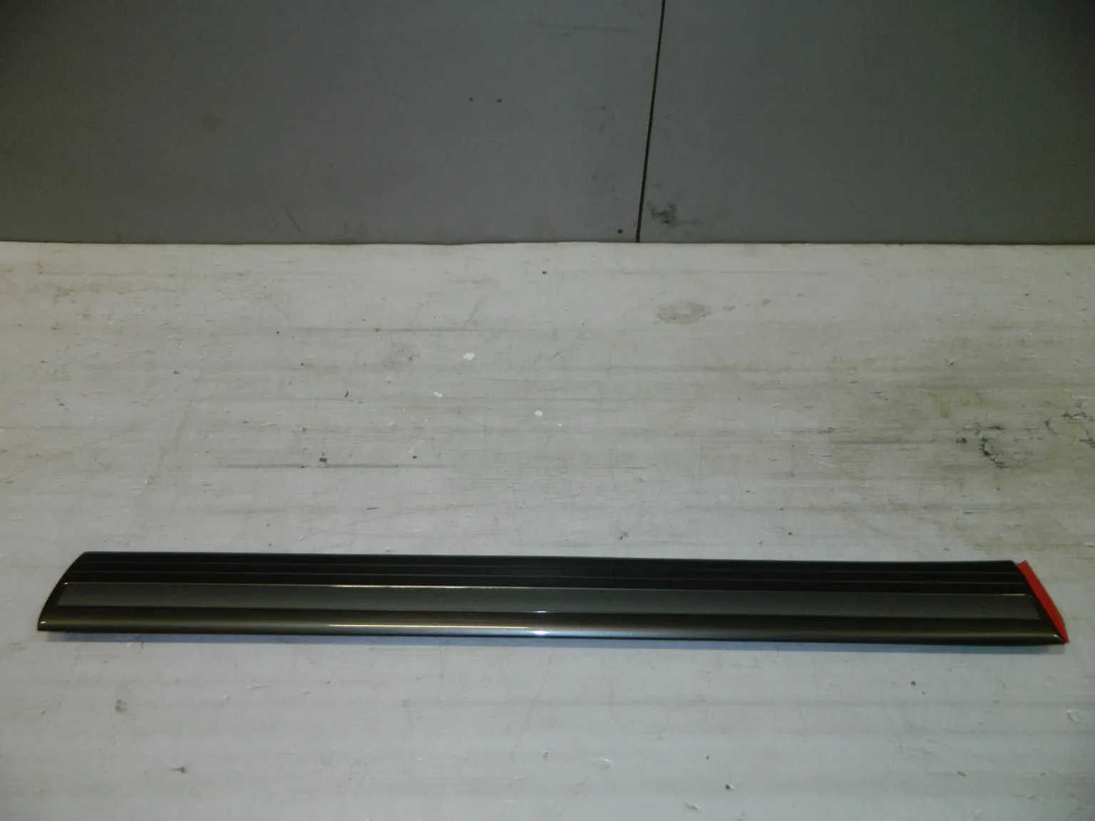 Молдинг двери TOYOTA 7573260120 TOYOTA Land Cruiser 100