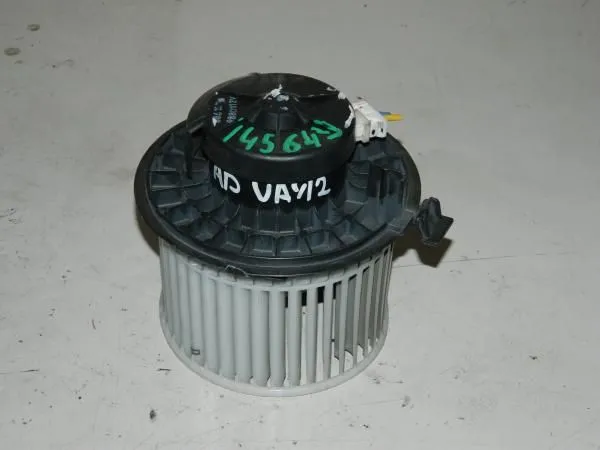 Мотор печки NISSAN AD VAY12 (Контрактный) 24121541