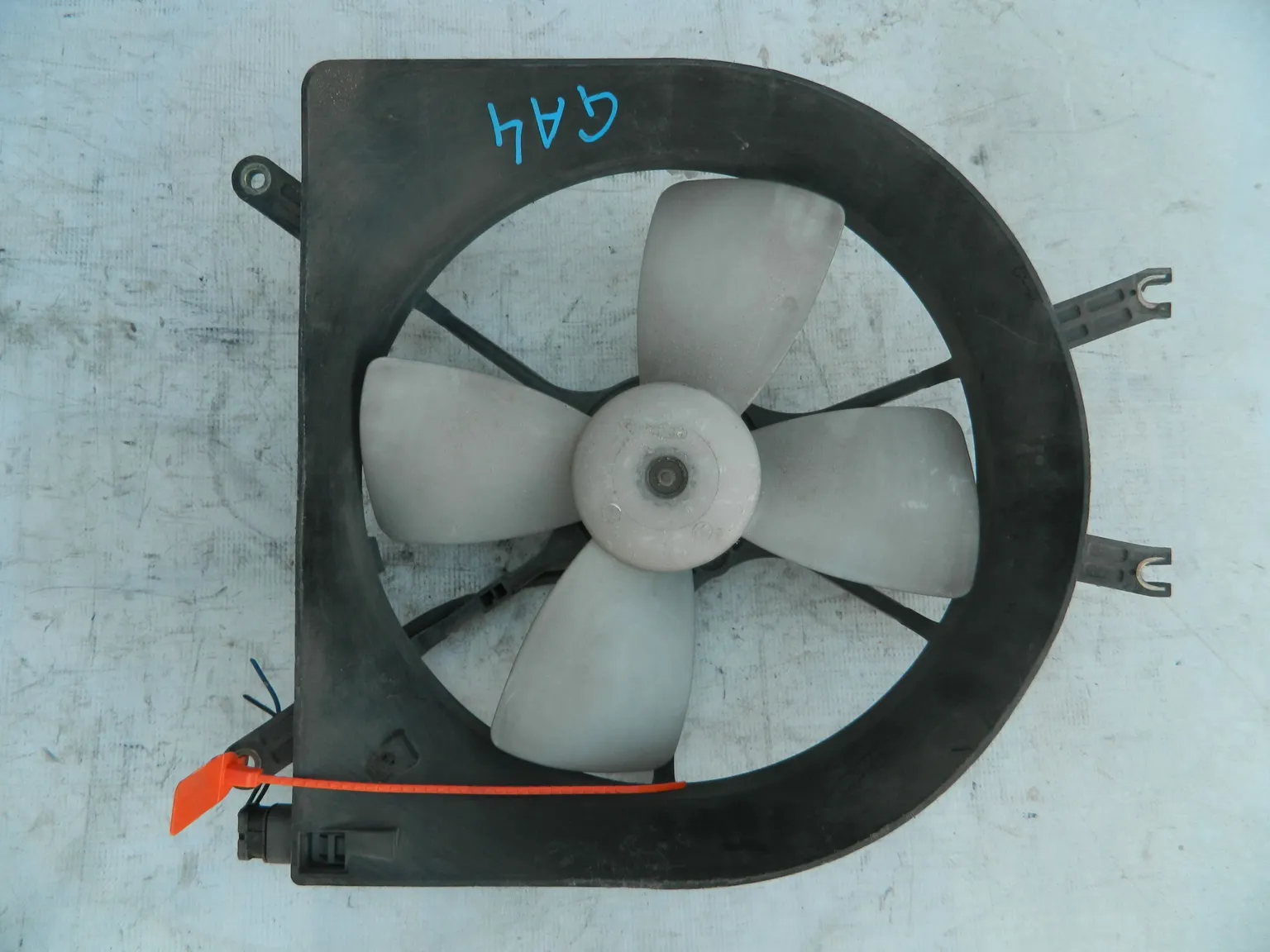 Диффузор радиатора HONDA CAPA GA4 (Контрактный) 72355144