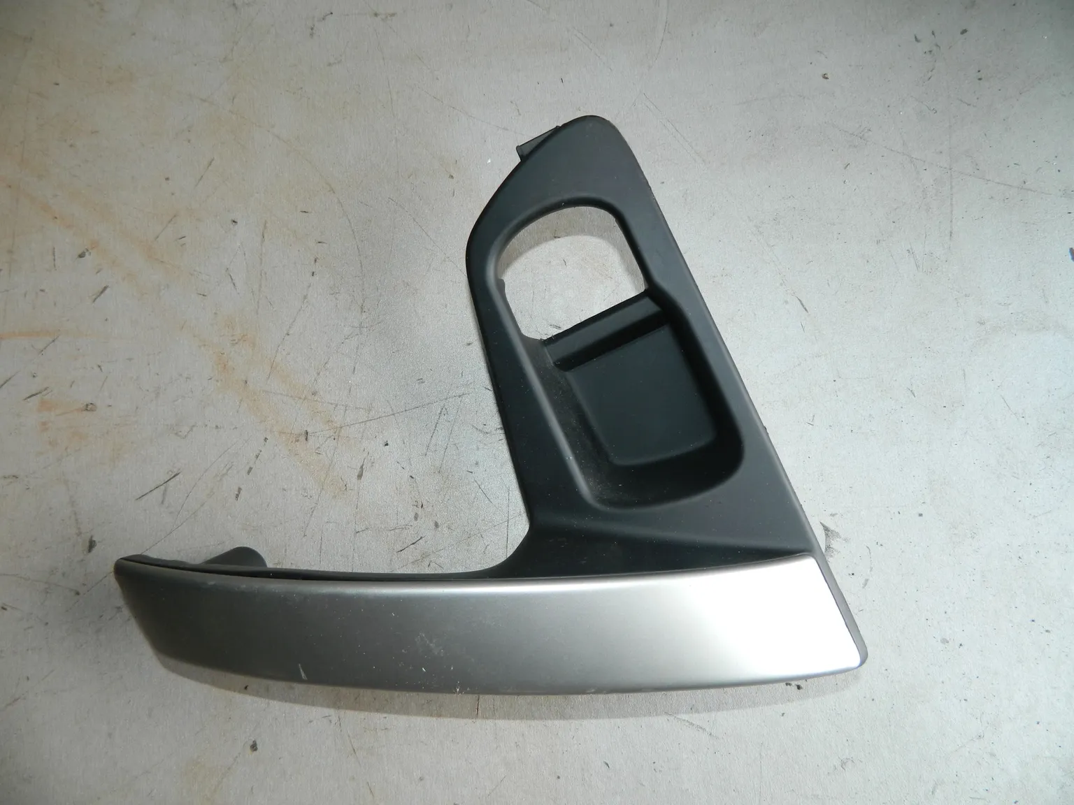 Ручка двери внутренняя NISSAN DUALIS KJ10 Перед Лев (Контрактный) 2353700052