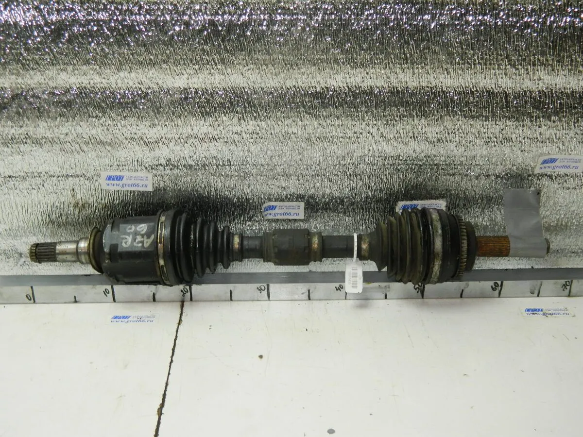 Привод TOYOTA VOXY AZR60 1AZFSE Перед Лев (Контрактный) 35015435