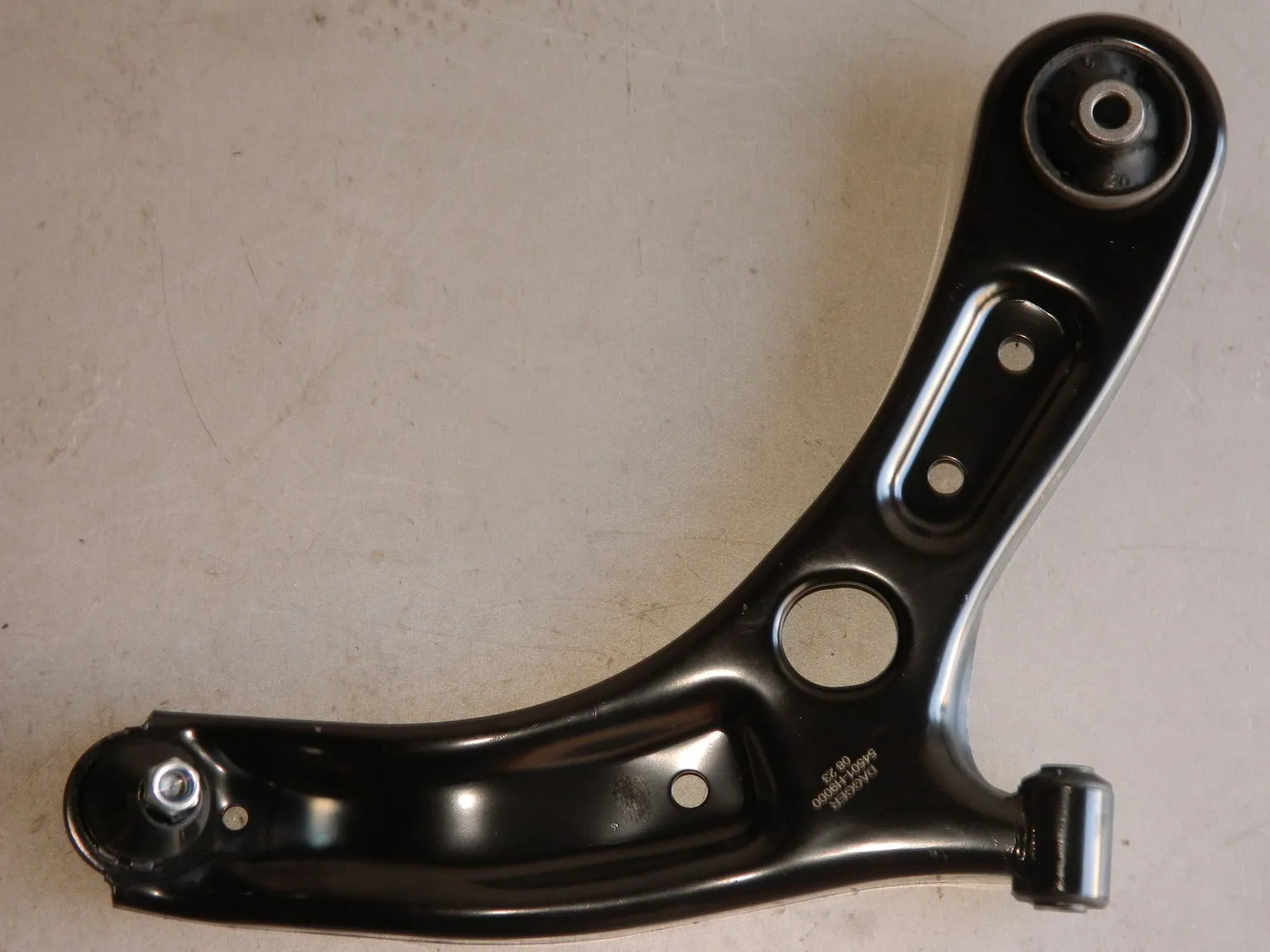 Рычаг GENERAL PARTS 54501H9000 HYUNDAI ACCENT 2018-2019 / KIA RIO 2018 LOWER R